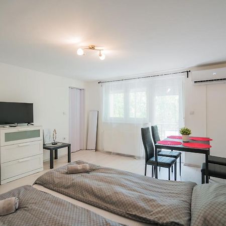 Zigzag Apartman Шиофок Экстерьер фото